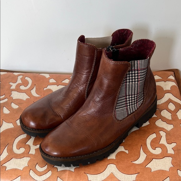 Shoes - Rieker Ankle Boots
